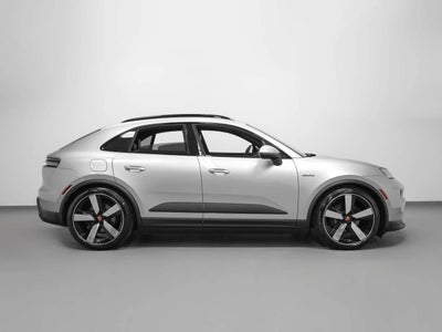 2026 Porsche Macan 4 Electric