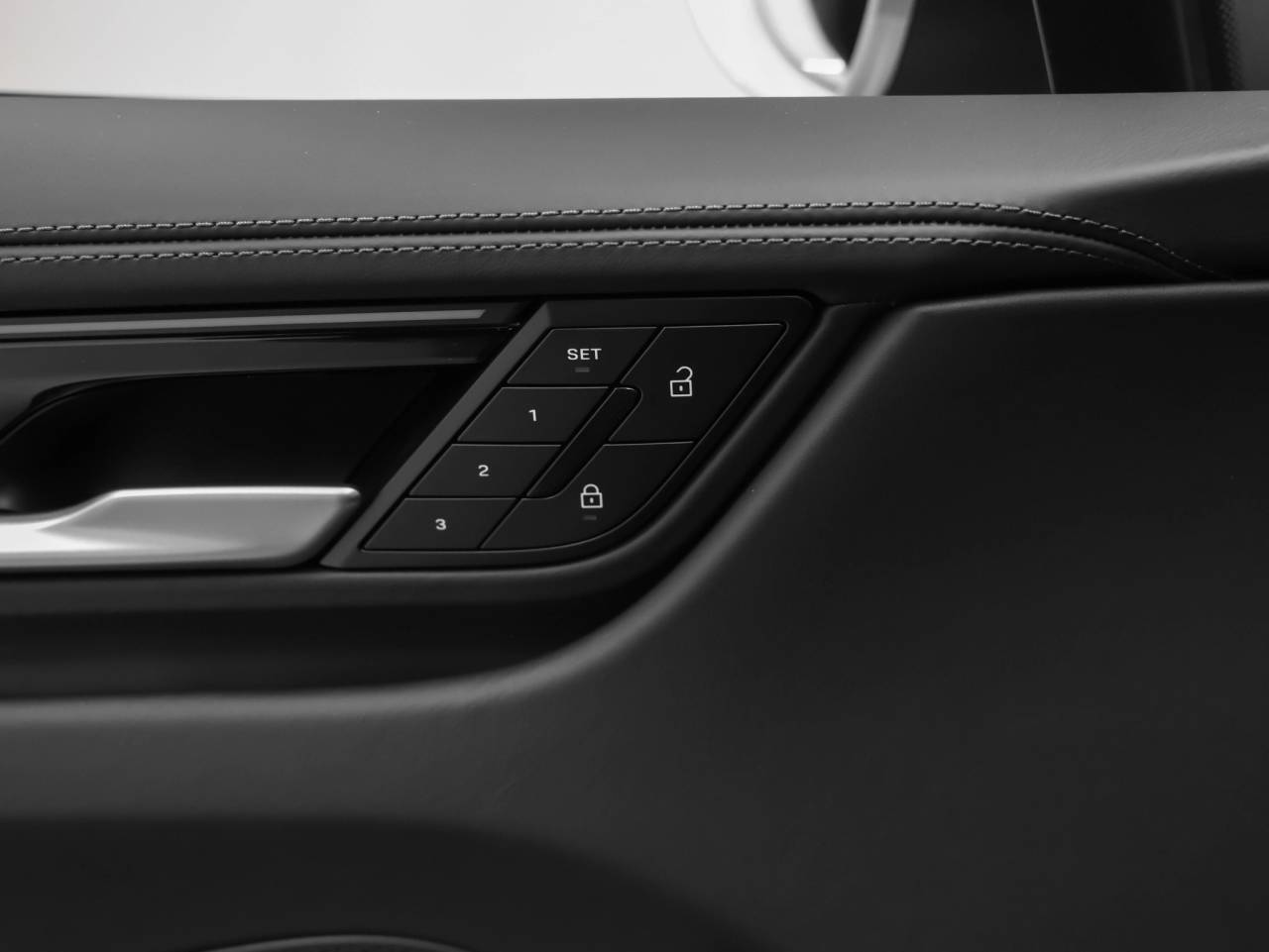 2026 Porsche Macan 4 Electric