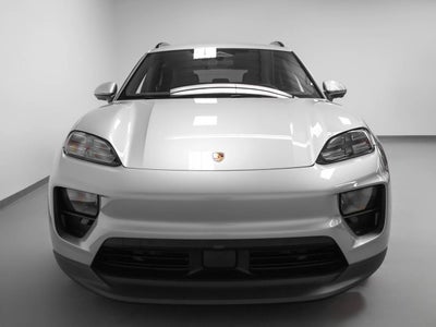 2026 Porsche Macan 4 Electric