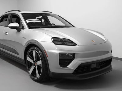 2026 Porsche Macan 4 Electric