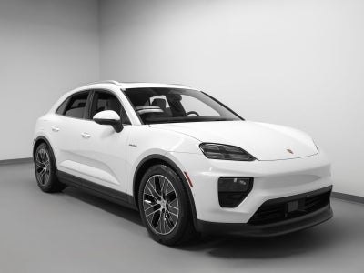 2025 Porsche Macan 4 Electric