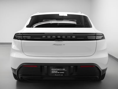 2025 Porsche Macan 4 Electric