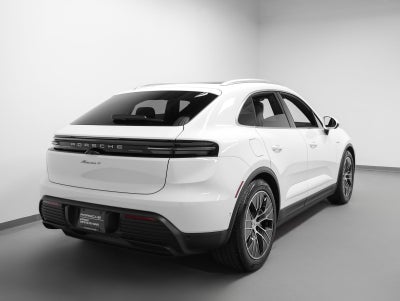 2025 Porsche Macan 4 Electric