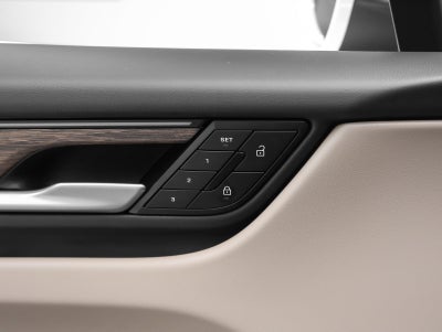 2025 Porsche Macan 4 Electric