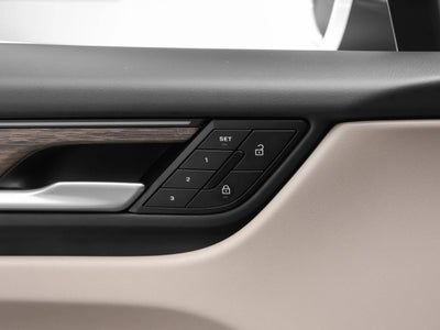 2025 Porsche Macan 4 Electric