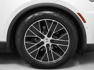2025 Porsche Macan 4 Electric