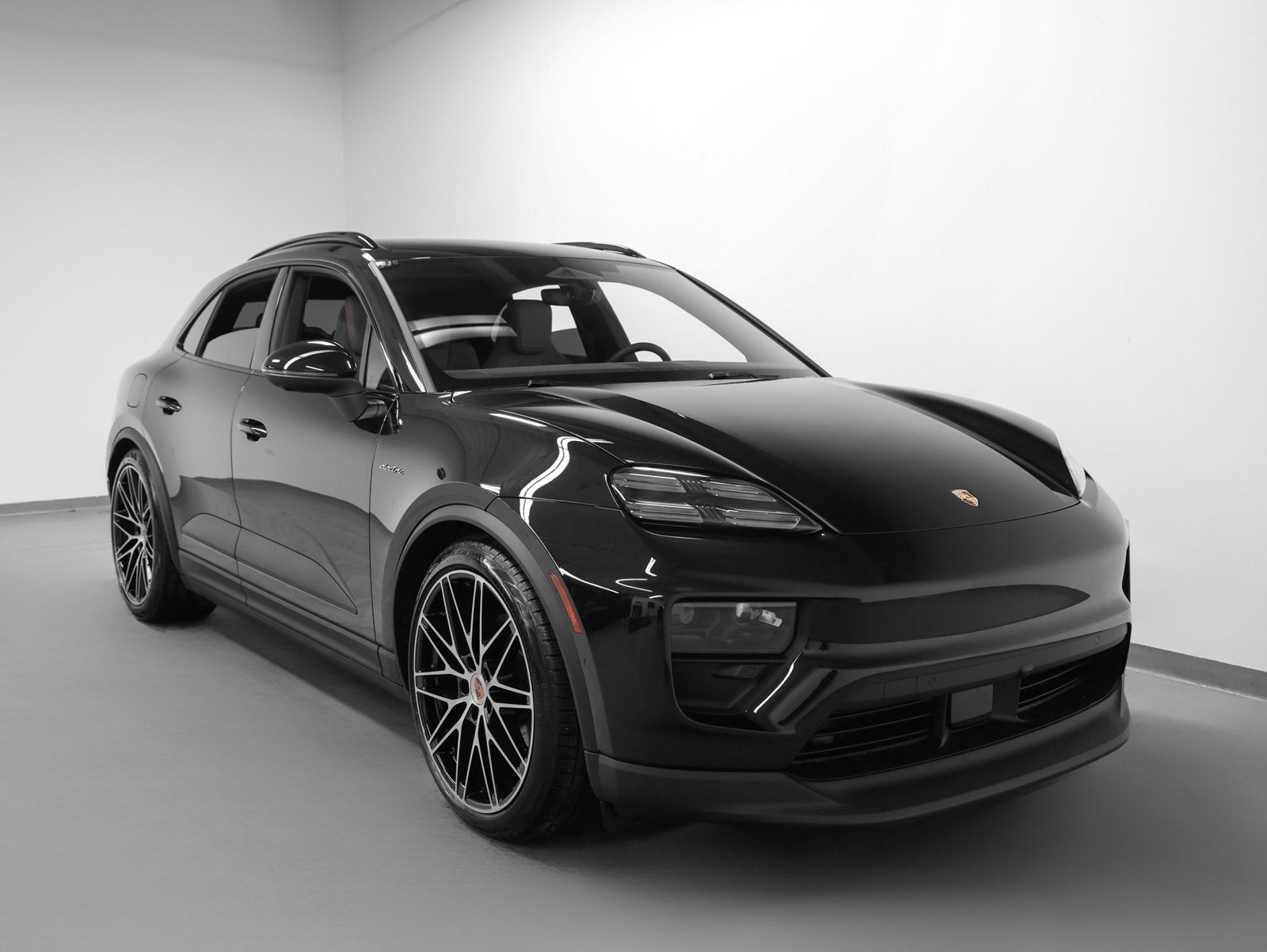 2026 Porsche Macan Electric 4