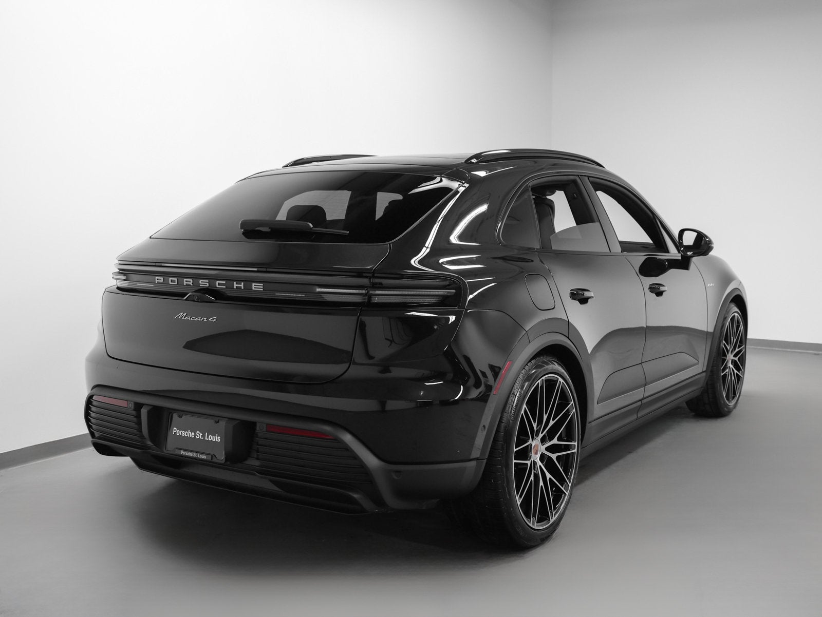 2026 Porsche Macan Electric 4
