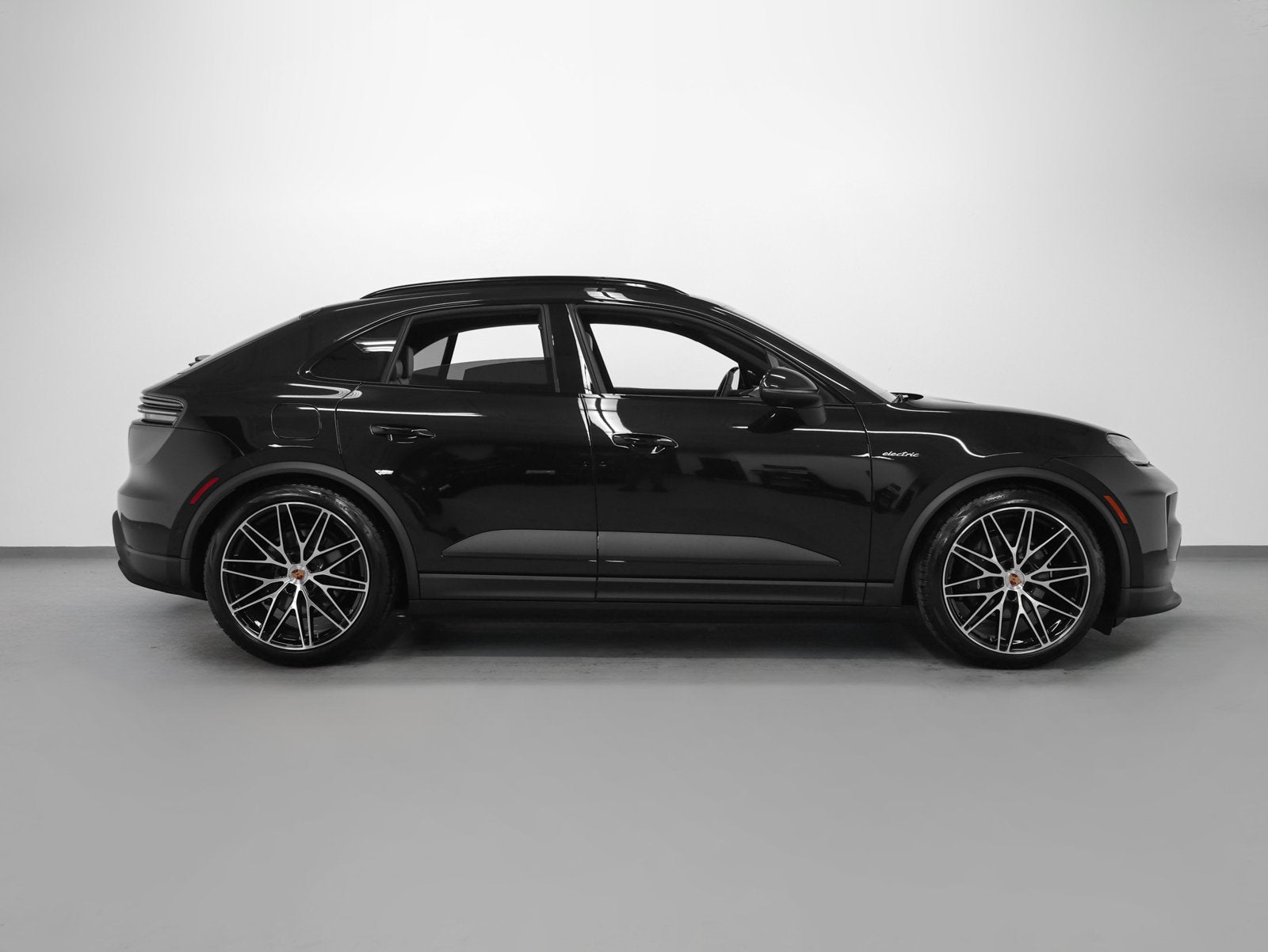 2026 Porsche Macan Electric 4