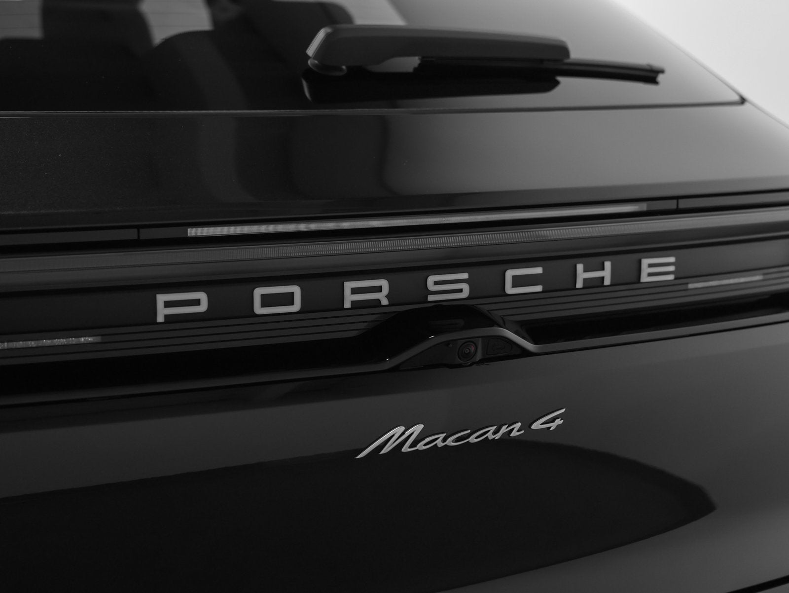 2026 Porsche Macan Electric 4