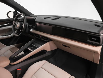 2026 Porsche Macan Electric 4