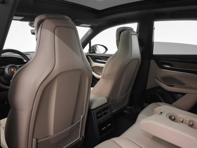 2026 Porsche Macan Electric 4