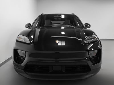 2026 Porsche Macan Electric 4