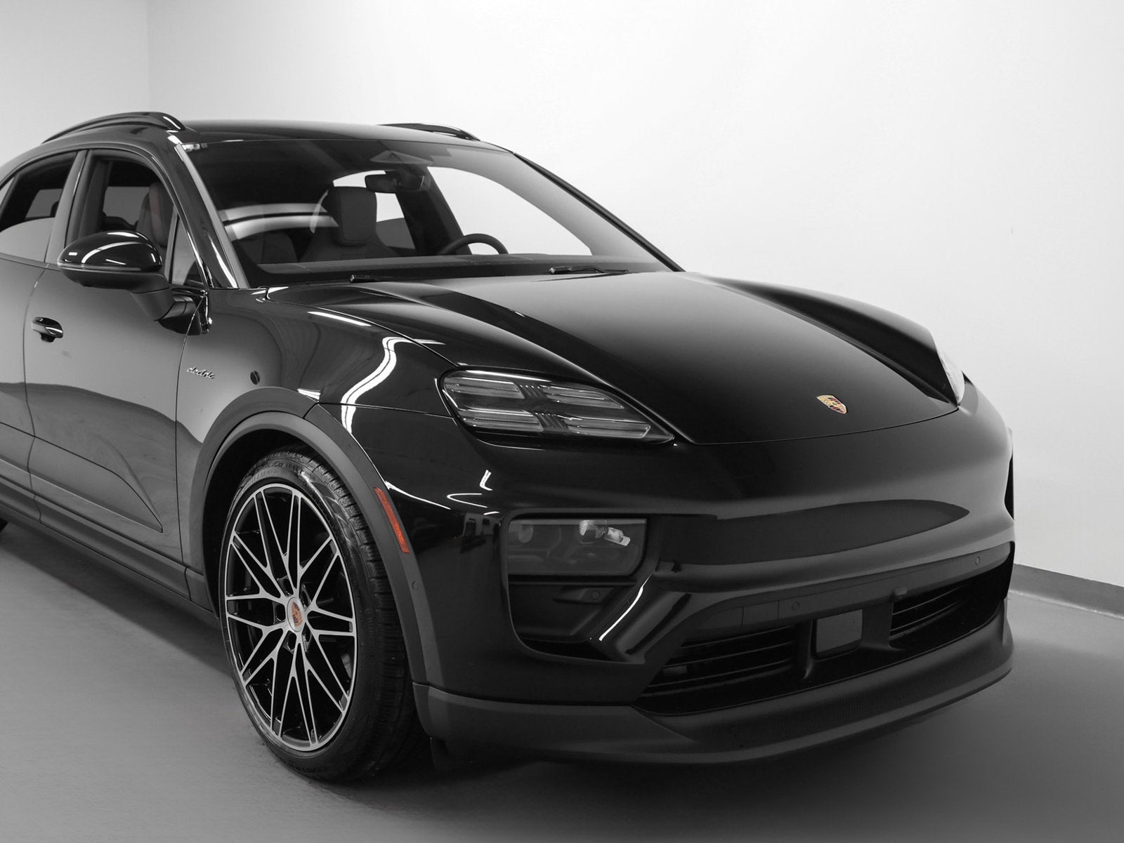 2026 Porsche Macan Electric 4