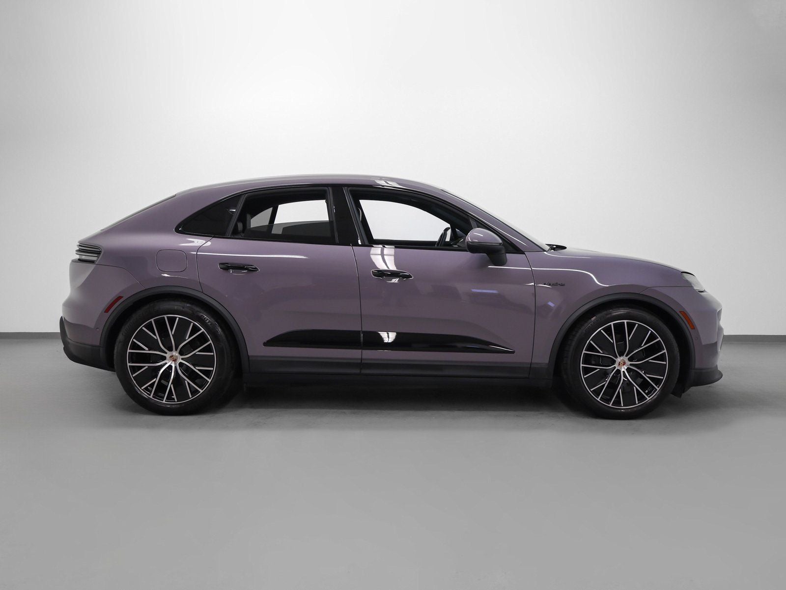 2025 Porsche Macan Macan 4 Electric