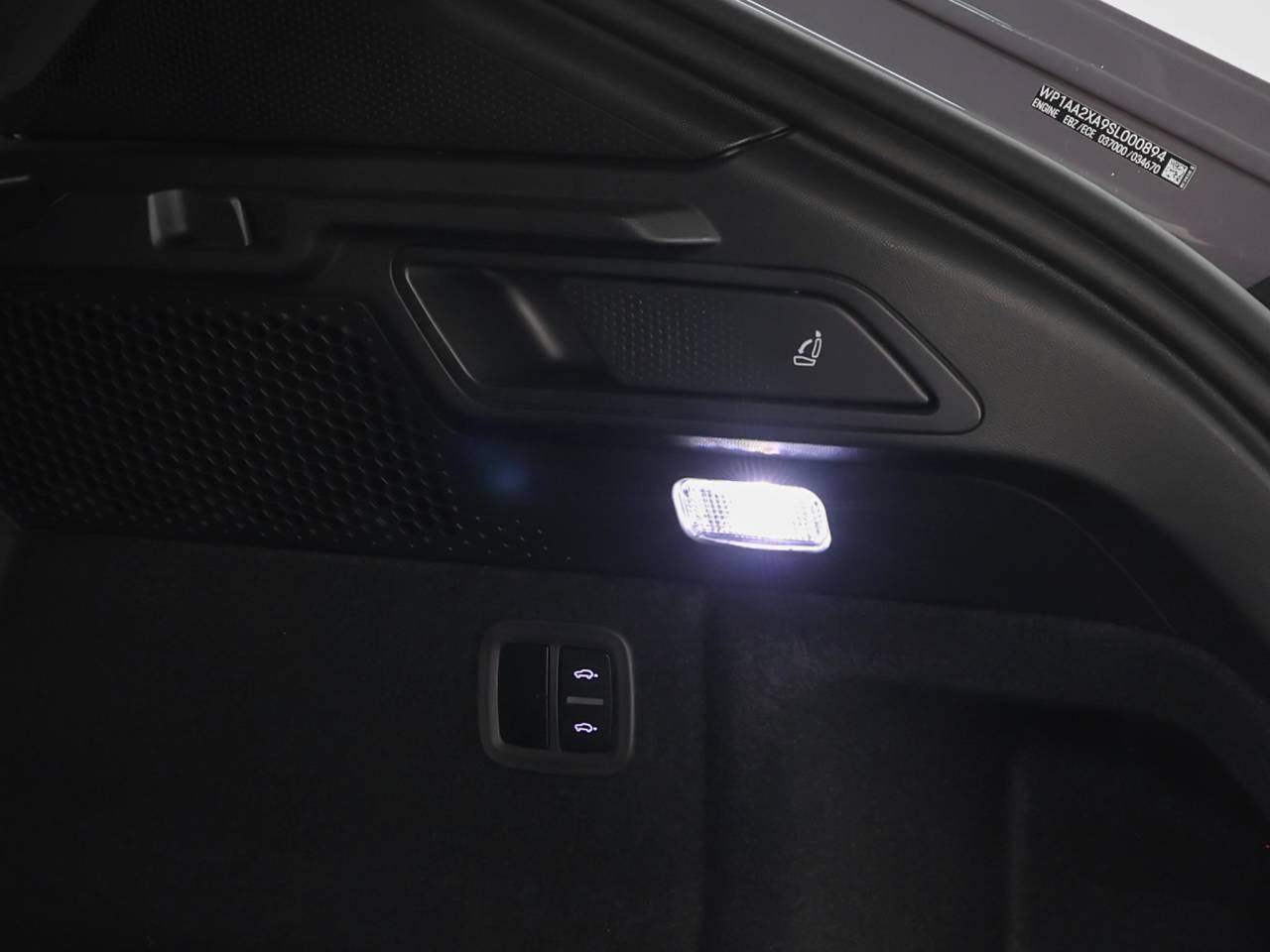 2025 Porsche Macan Macan 4 Electric