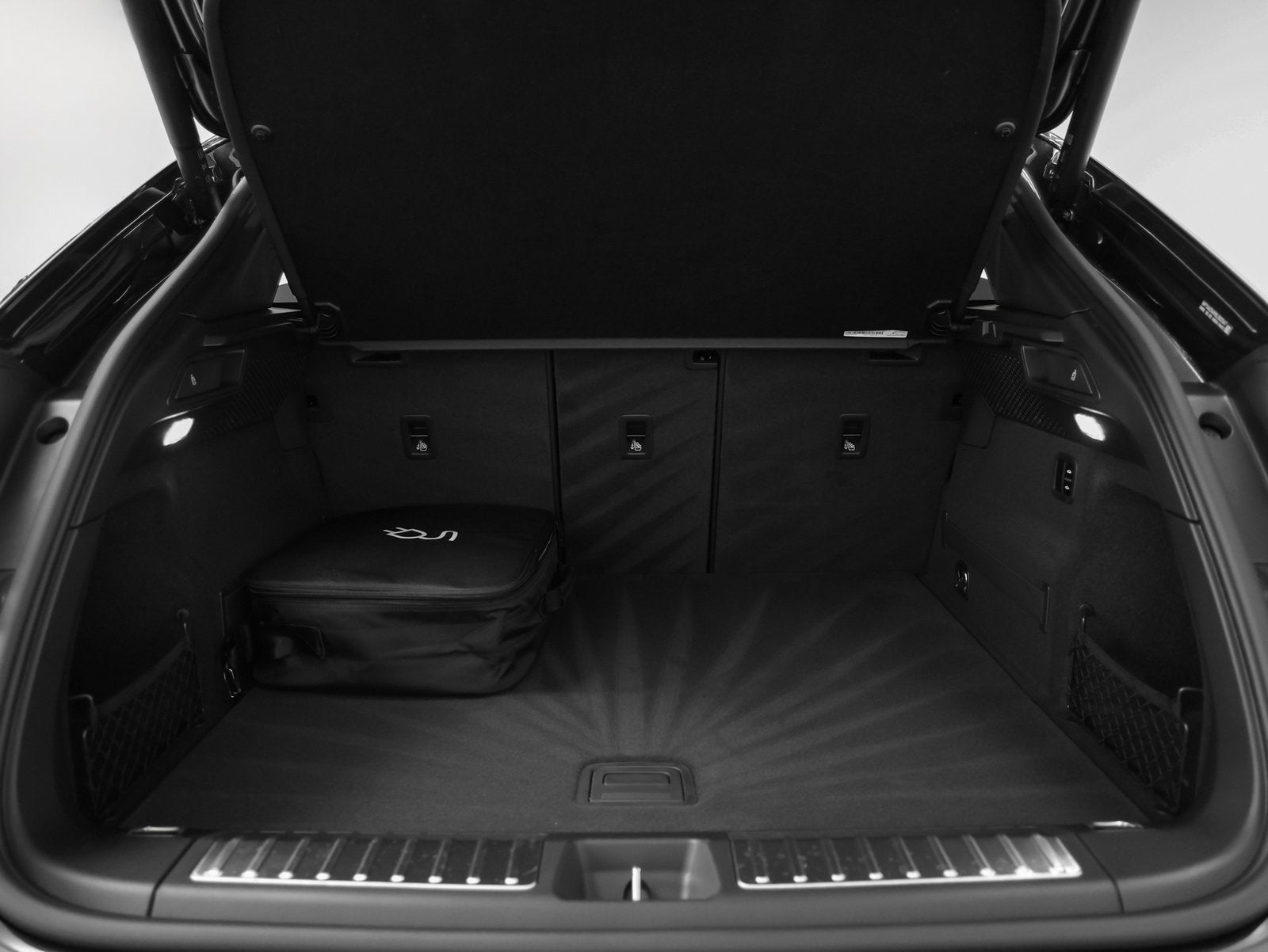 2025 Porsche Macan Macan 4 Electric