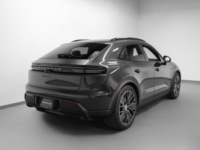 2026 Porsche Macan Macan 4 Electric