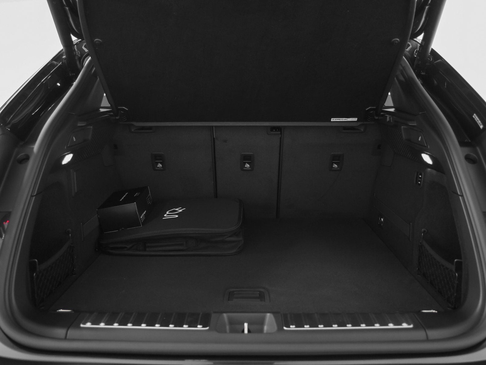 2026 Porsche Macan Macan 4 Electric