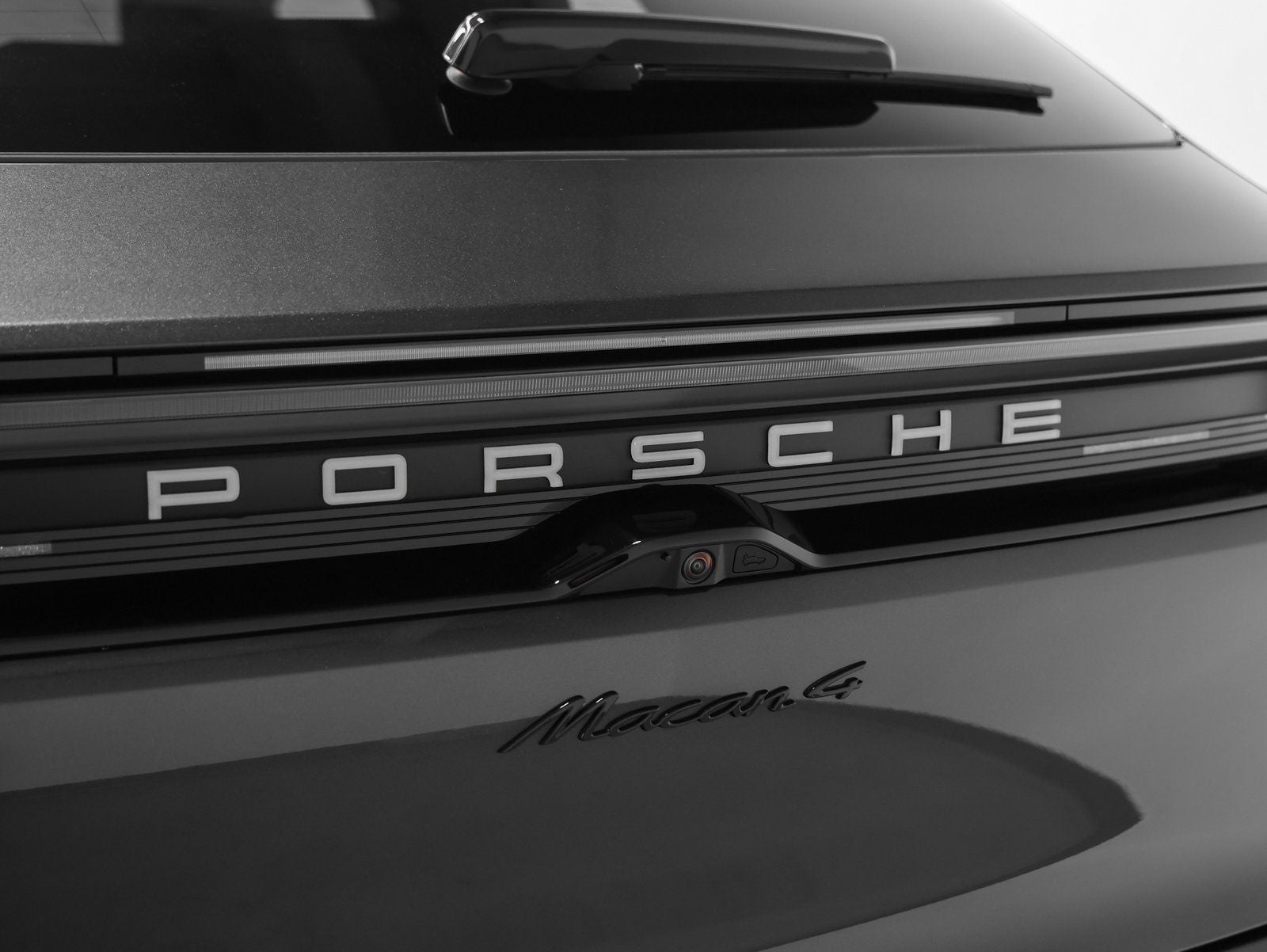 2026 Porsche Macan Macan 4 Electric