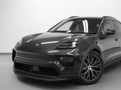 2026 Porsche Macan Macan 4 Electric