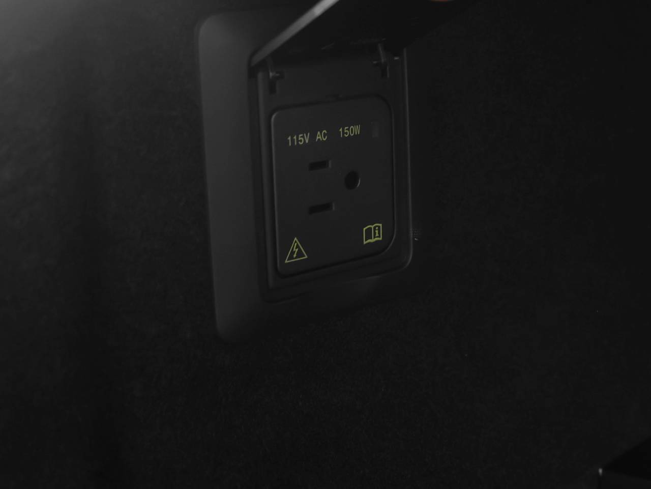 2026 Porsche Macan Macan 4 Electric