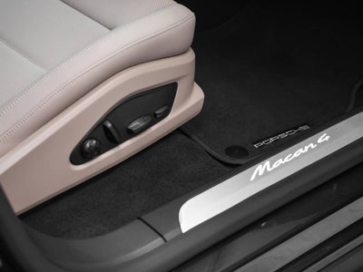 2026 Porsche Macan Macan 4 Electric