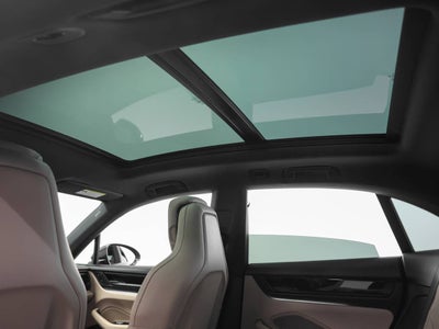 2026 Porsche Macan Macan 4 Electric