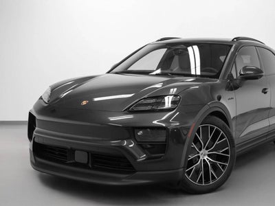2026 Porsche Macan Macan 4 Electric