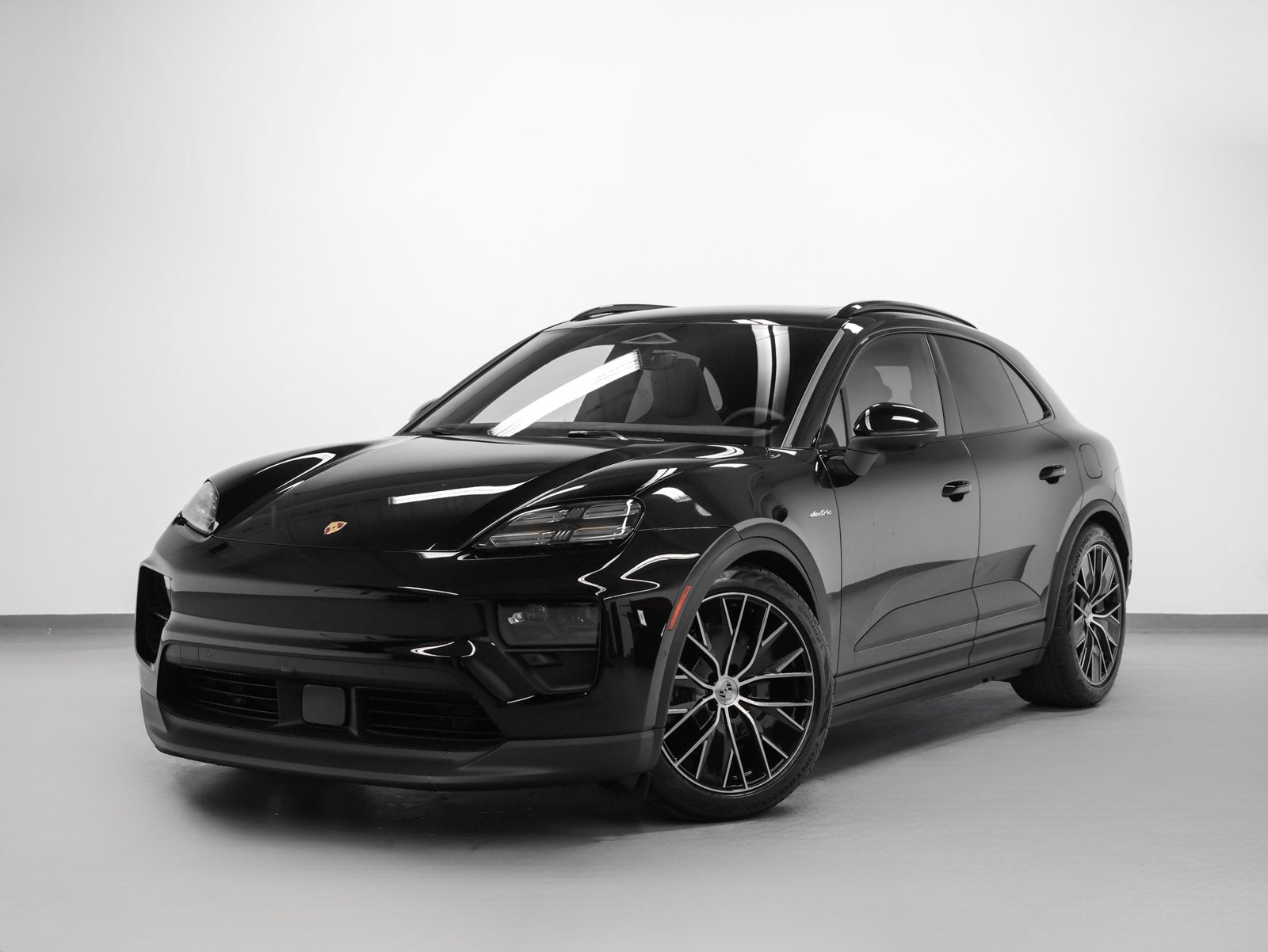 2026 Porsche Macan Electric 4