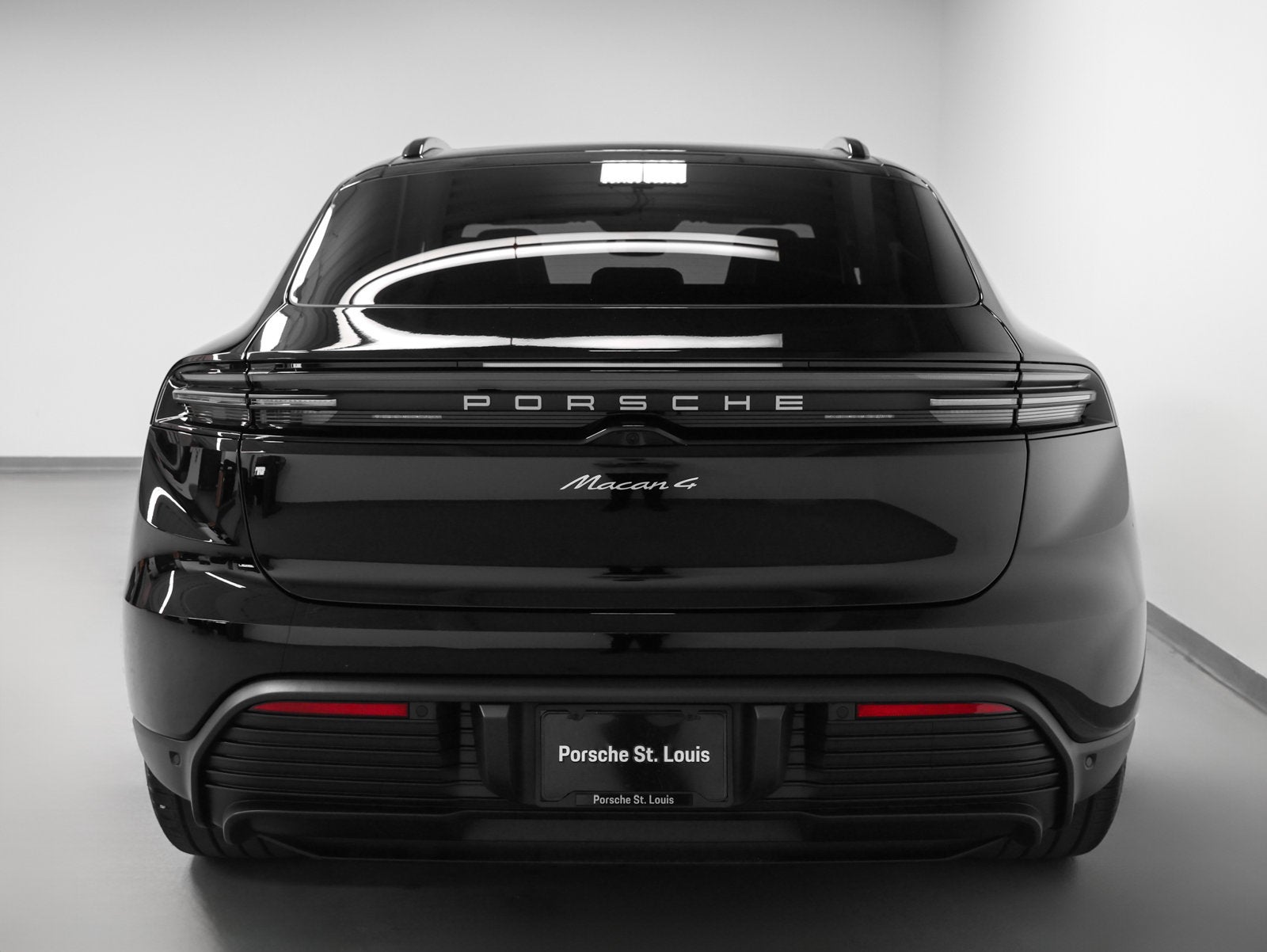 2026 Porsche Macan Electric 4