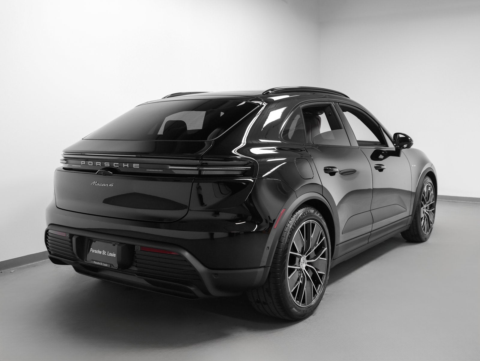 2026 Porsche Macan Electric 4