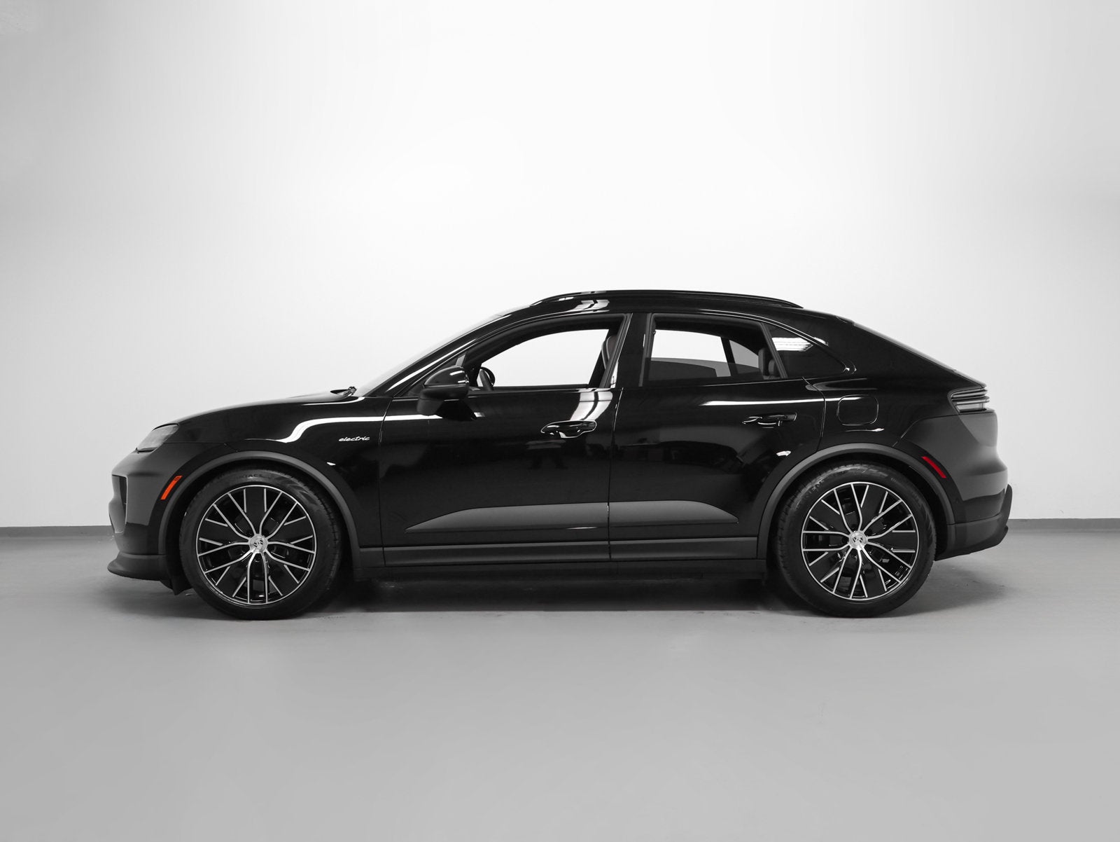 2026 Porsche Macan Electric 4