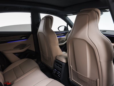 2026 Porsche Macan Electric 4