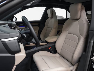 2026 Porsche Macan Electric 4