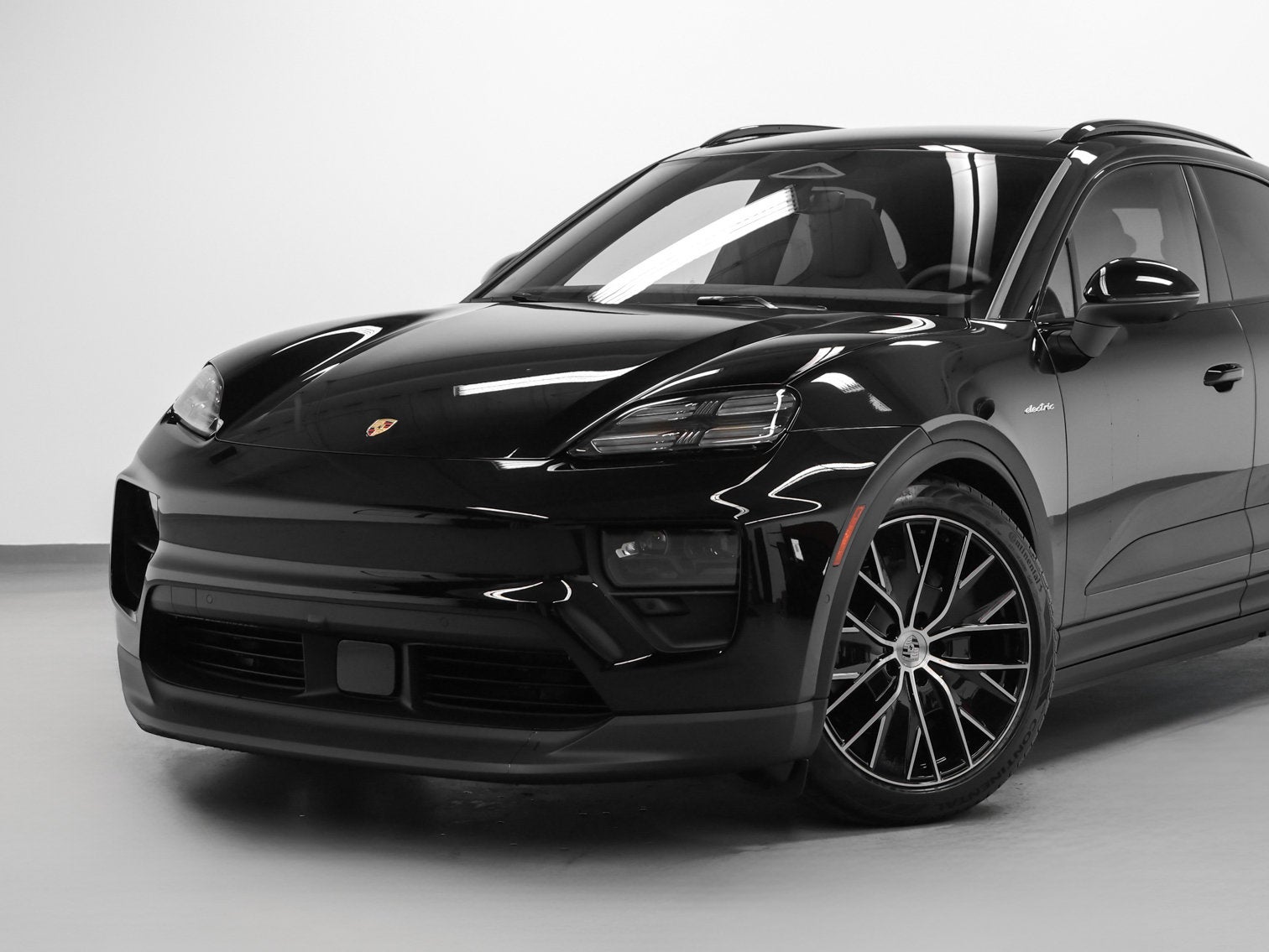 2026 Porsche Macan Electric 4