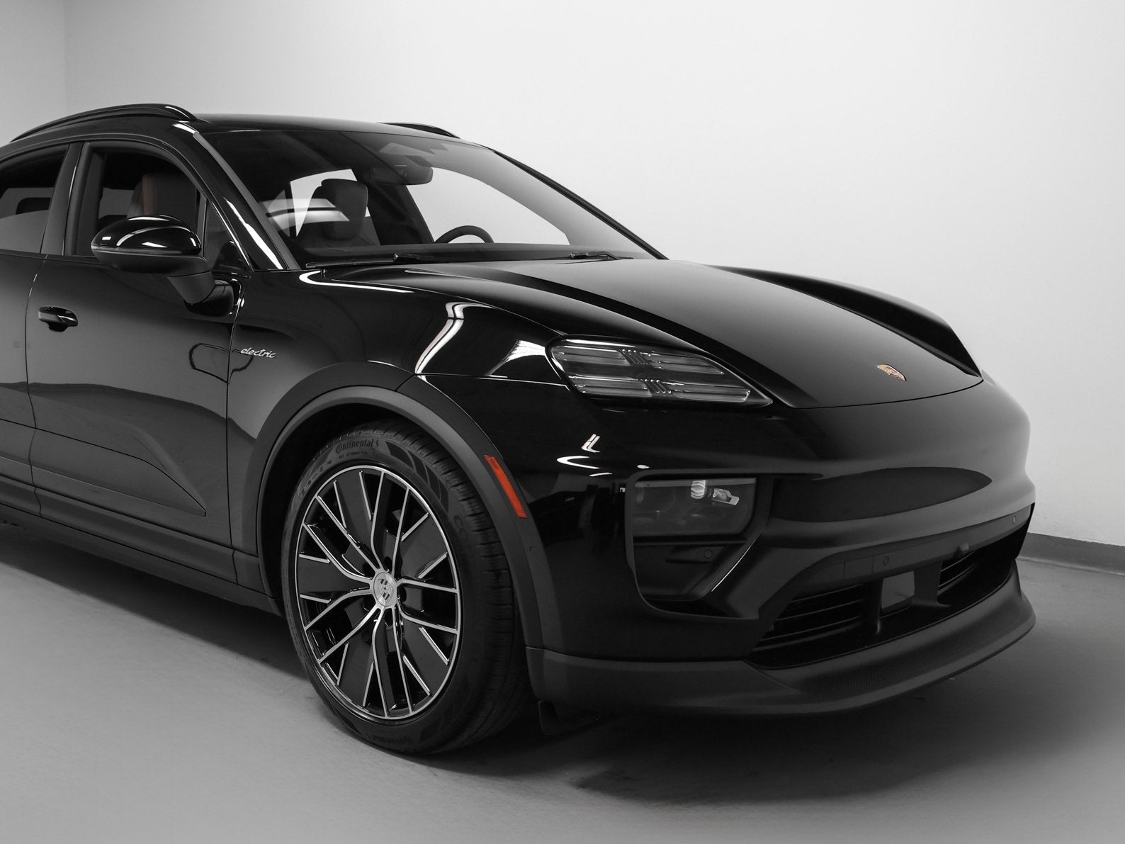 2026 Porsche Macan Electric 4