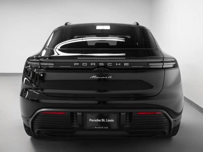 2026 Porsche Macan Macan 4 Electric