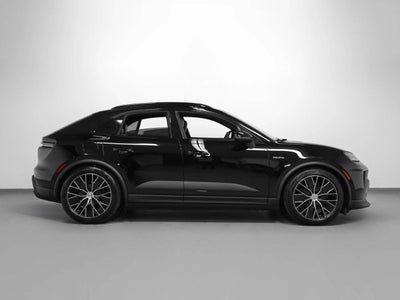 2026 Porsche Macan Macan 4 Electric