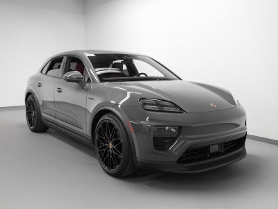 2026 Porsche Macan Macan 4 Electric