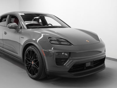 2026 Porsche Macan Macan 4 Electric