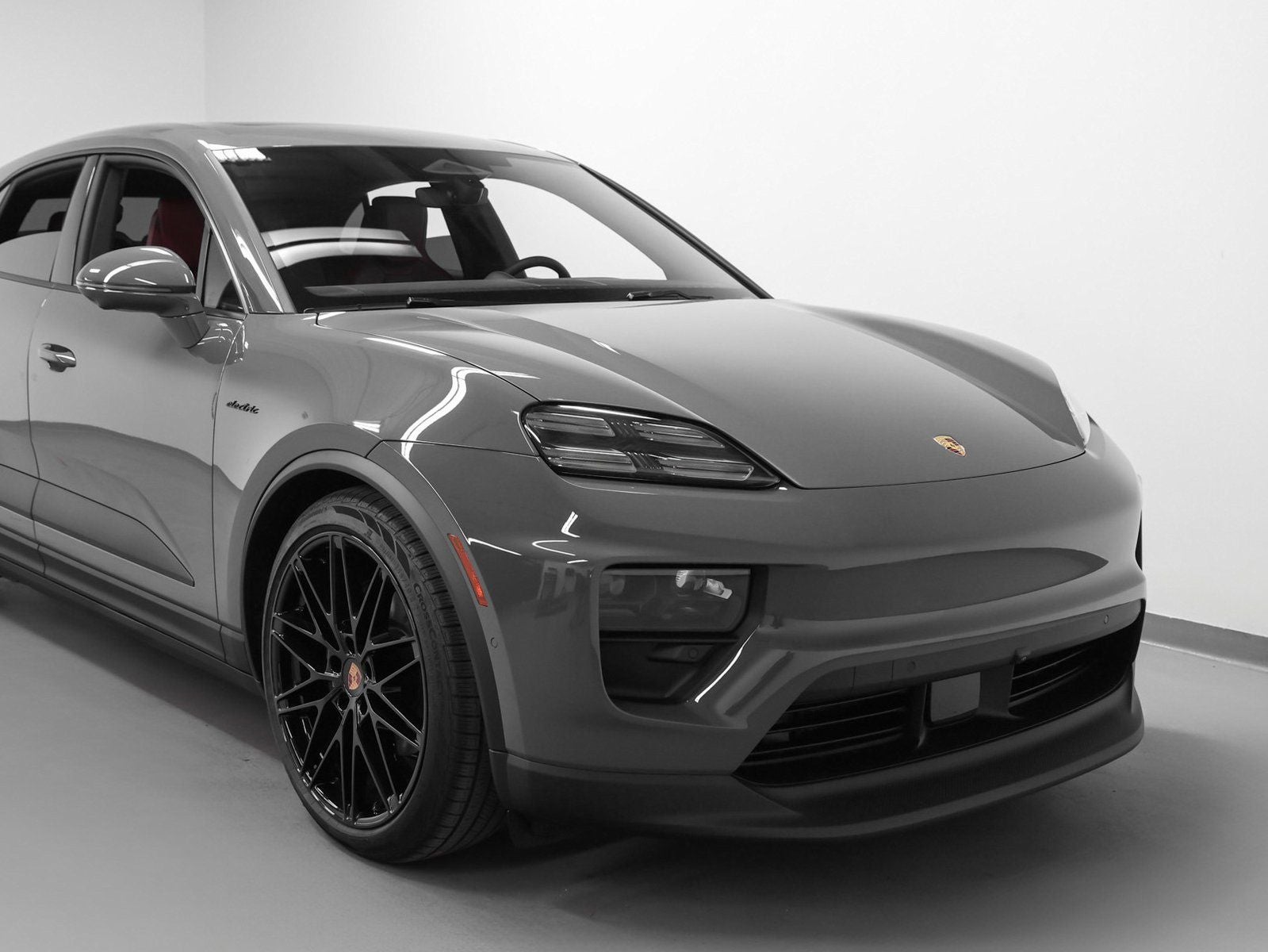 2026 Porsche Macan Macan 4 Electric