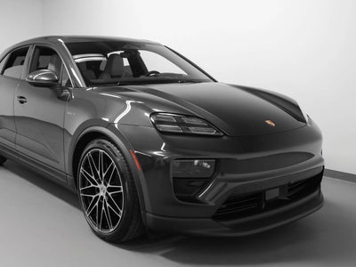 2026 Porsche Macan 4 Electric