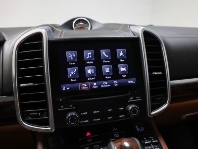 2017 Porsche Cayenne Cayenne S