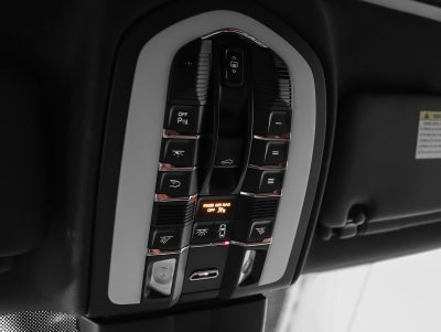 2017 Porsche Cayenne Cayenne S