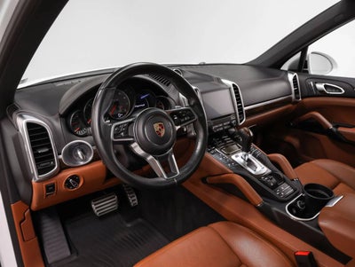 2017 Porsche Cayenne Cayenne S