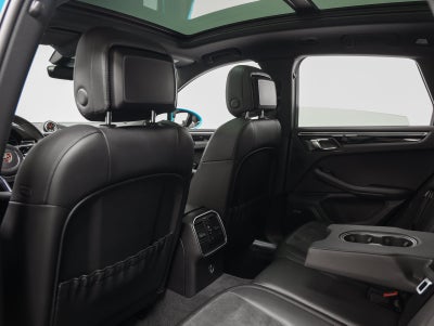 2021 Porsche Macan Macan S