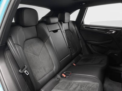 2021 Porsche Macan Macan S