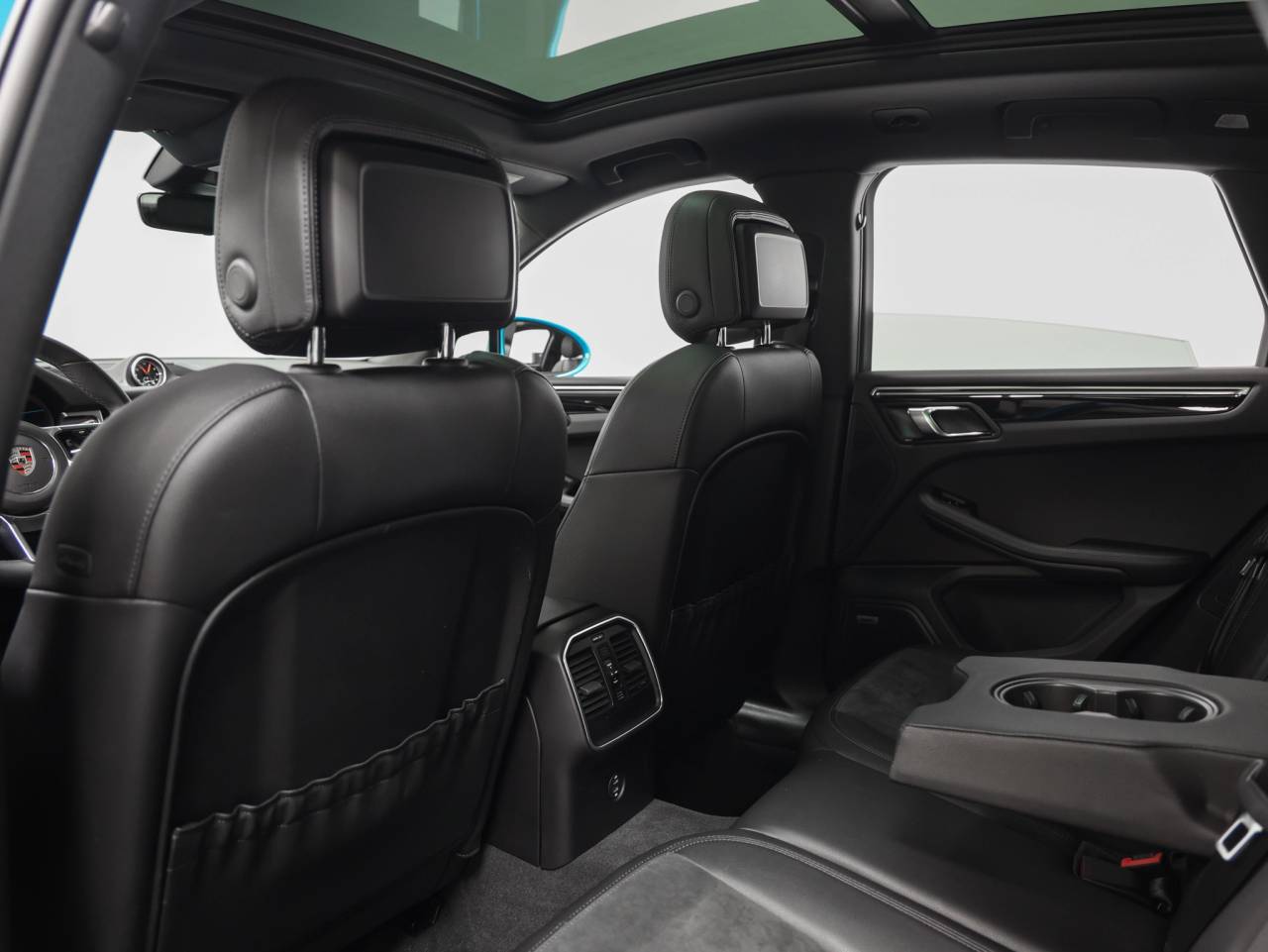 2021 Porsche Macan Macan S