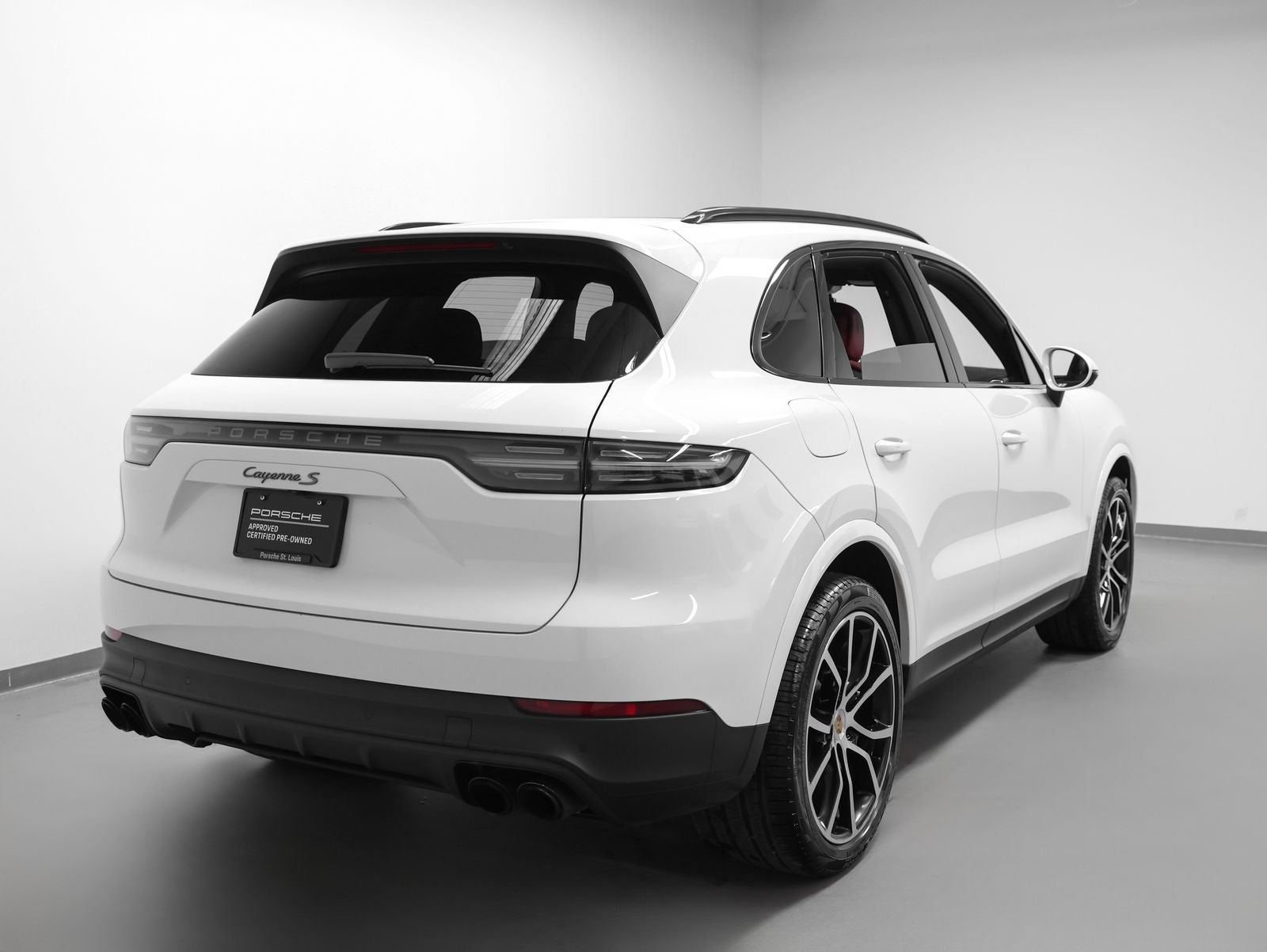 2023 Porsche Cayenne S Platinum Edition